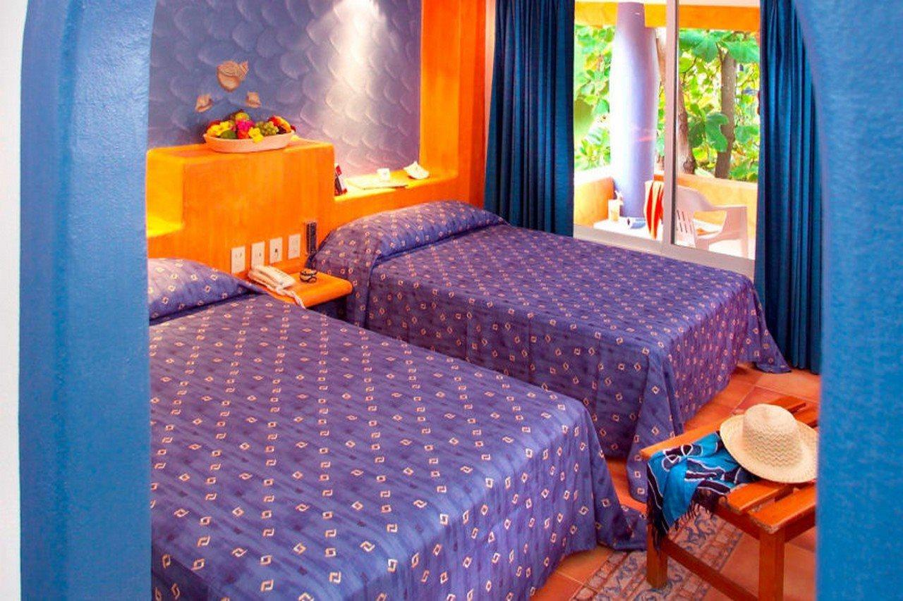 Hotel Villa Mexicana Zihuatanejo Bagian luar foto