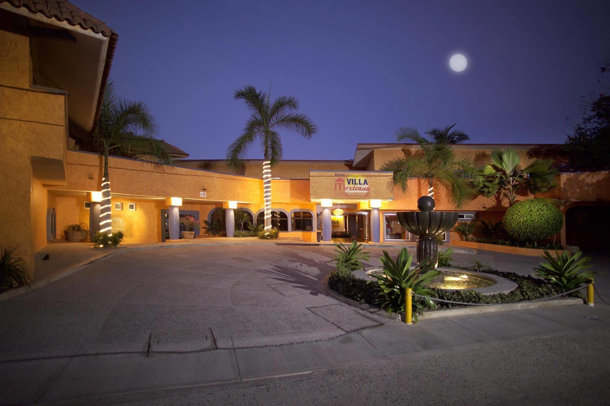 Hotel Villa Mexicana Zihuatanejo Bagian luar foto